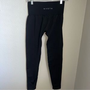 NVGTN Black Solid Seamless Leggings × Medium
